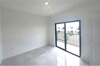 1373 NW 1st St #1373, Florida City, FL 33034 - Photo 11