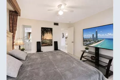 201 178th Dr #439, Sunny Isles Beach, FL 33160 - Photo 11