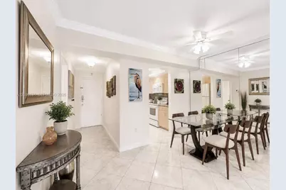 201 178th Dr #439, Sunny Isles Beach, FL 33160 - Photo 3