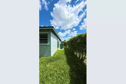 11952 SW 37th Ter, Miami, FL 33175 - Photo 21
