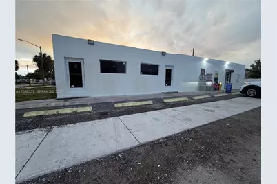 2910 N 22nd Ave, Hollywood, FL 33020 - Photo 1