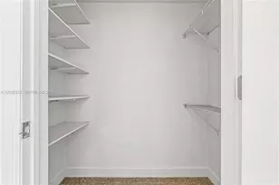 401 69th St, Miami Beach, FL 33141 - Photo 19