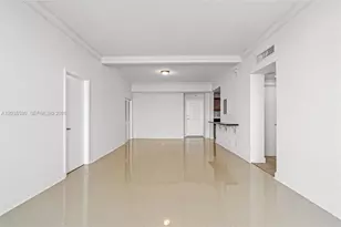 401 69th St, Miami Beach, FL 33141 - Photo 15