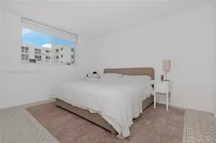 401 Ocean Dr, Miami Beach, FL 33139 - Photo 17