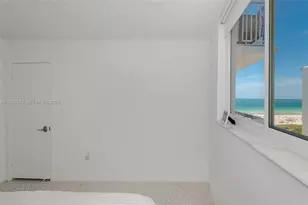 401 Ocean Dr, Miami Beach, FL 33139 - Photo 21