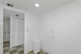 401 Ocean Dr, Miami Beach, FL 33139 - Photo 15