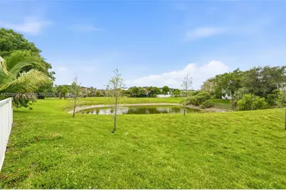 3384 NW 5th St, Pompano Beach, FL 33069 - Photo 17