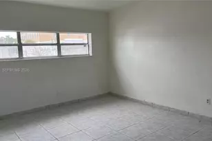 1855 NE 121st St, North Miami, FL 33181 - Photo 9