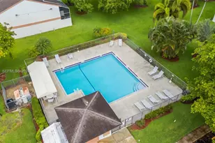 7050 SW 42nd Ct, Davie, FL 33314 - Photo 23