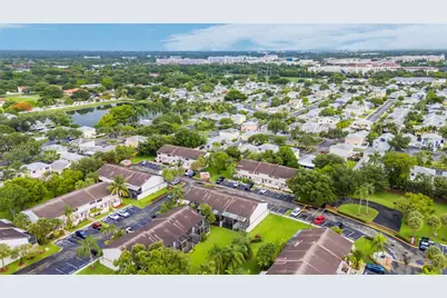 7050 SW 42nd Ct, Davie, FL 33314 - Photo 21