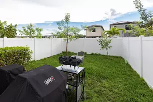 3420 W 111th Pl, Hialeah, FL 33018 - Photo 11