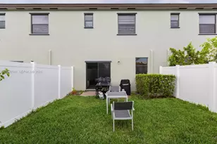 3420 W 111th Pl, Hialeah, FL 33018 - Photo 13