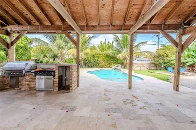 1304 N 40th Ave, Hollywood, FL 33021 - Photo 5