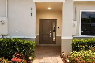 437 NE 13th St, Florida City, FL 33034 - Photo 1