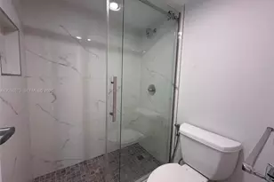 100 Bayview Dr, Sunny Isles Beach, FL 33160 - Photo 11