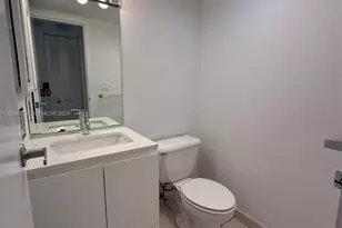 100 Bayview Dr, Sunny Isles Beach, FL 33160 - Photo 15