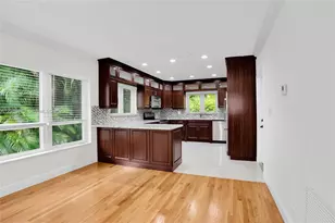 1100 S Alhambra Cir, Coral Gables, FL 33146 - Photo 11