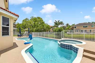 10214 NW 54th Pl, Coral Springs, FL 33076 - Photo 39