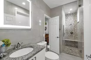 10214 NW 54th Pl, Coral Springs, FL 33076 - Photo 23
