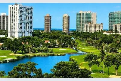 20335 W Country Club Dr #1105, Aventura, FL 33180 - Photo 1