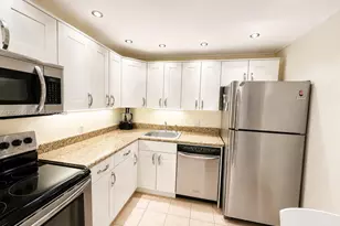 20335 W Country Club Dr, Aventura, FL 33180 - Photo 5