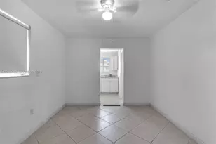 3510 SW 87th Ave, Miami, FL 33165 - Photo 23