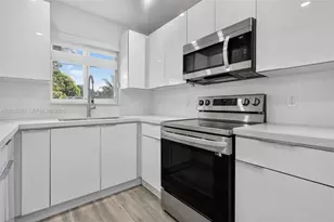 5637 SW 36th Ct, West Park, FL 33023 - Photo 13