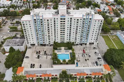 3000 Coral Way #412, Miami, FL 33145 - Photo 25
