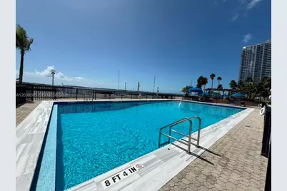 801 Brickell Bay Dr #765, Miami, FL 33131 - Photo 25