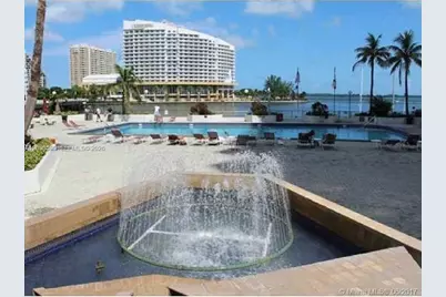801 Brickell Bay Dr #765, Miami, FL 33131 - Photo 17