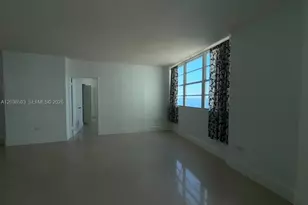 801 Brickell Bay Dr, Miami, FL 33131 - Photo 15