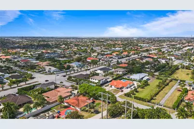 13676 SW 33rd Ter, Miami, FL 33175 - Photo 5