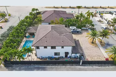 13676 SW 33rd Ter, Miami, FL 33175 - Photo 7