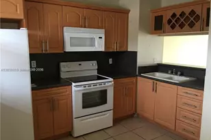 315 NW 109th Ave, Miami, FL 33172 - Photo 5
