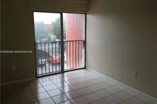 315 NW 109th Ave, Miami, FL 33172 - Photo 17