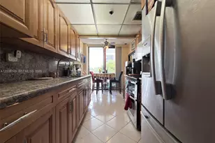 210 174th St, Sunny Isles Beach, FL 33160 - Photo 9