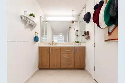 210 174th St #M18, Sunny Isles Beach, FL 33160 - Photo 13