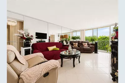 210 174th St #M18, Sunny Isles Beach, FL 33160 - Photo 15