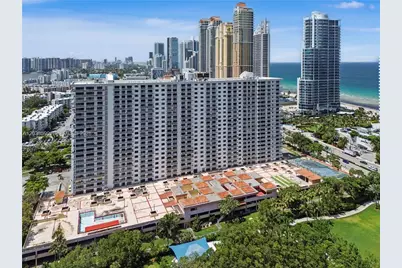 210 174th St #M18, Sunny Isles Beach, FL 33160 - Photo 3