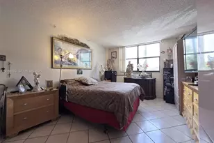 210 174th St, Sunny Isles Beach, FL 33160 - Photo 11
