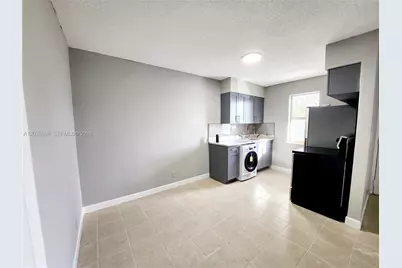 191 SW 15th St #202, Pompano Beach, FL 33060 - Photo 5