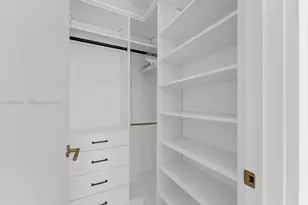 2655 S Bayshore Dr, Miami, FL 33133 - Photo 23