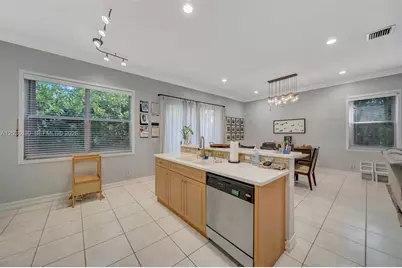 1531 SW 194th Ter, Pembroke Pines, FL 33029 - Photo 15