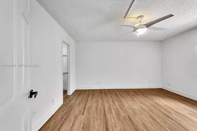 1405 Miami Rd #7, Fort Lauderdale, FL 33316 - Photo 17