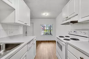 1405 Miami Rd, Fort Lauderdale, FL 33316 - Photo 7