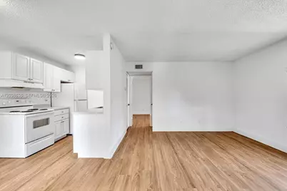 1405 Miami Rd #7, Fort Lauderdale, FL 33316 - Photo 19