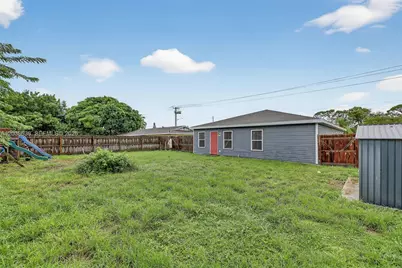 1977 SE Floresta Dr, Port Saint Lucie, FL 34983 - Photo 23