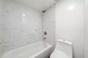 860 SE 6th Ave, Deerfield Beach, FL 33441 - Photo 25