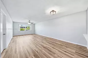 860 SE 6th Ave, Deerfield Beach, FL 33441 - Photo 11