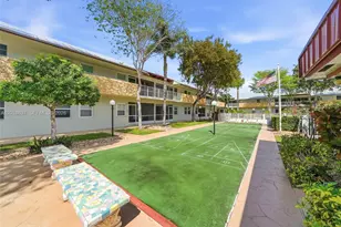 860 SE 6th Ave, Deerfield Beach, FL 33441 - Photo 27